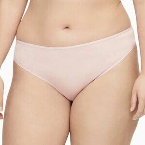 Calvin Klein Form PLUS Thong Panty